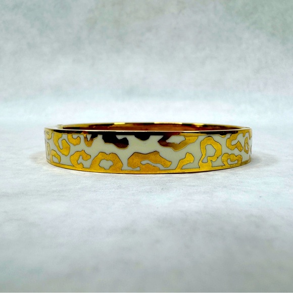 KATE SPADE Changing Spots White & Gold Leopard Hinged Bangle Bracelet - Picture 2 of 5